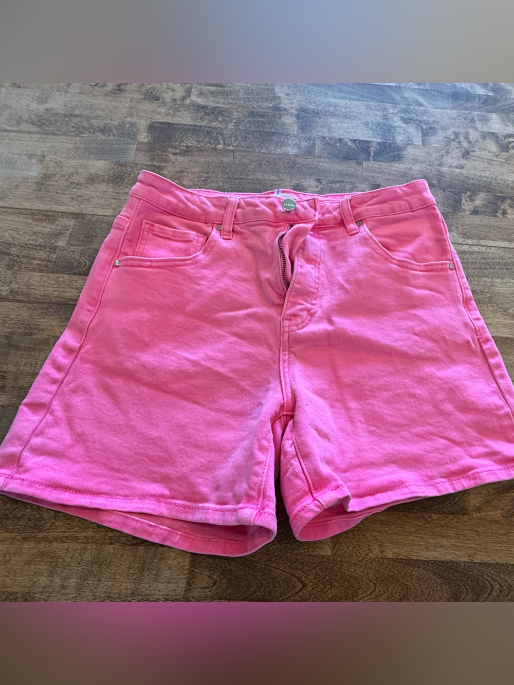 Risen size large Shorts